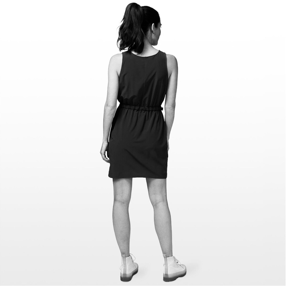 EUC [Patagonia] Fleetwith Belted Sleeveless Tank Pocketed Dress Black Women’s XL - Picture 4 of 14